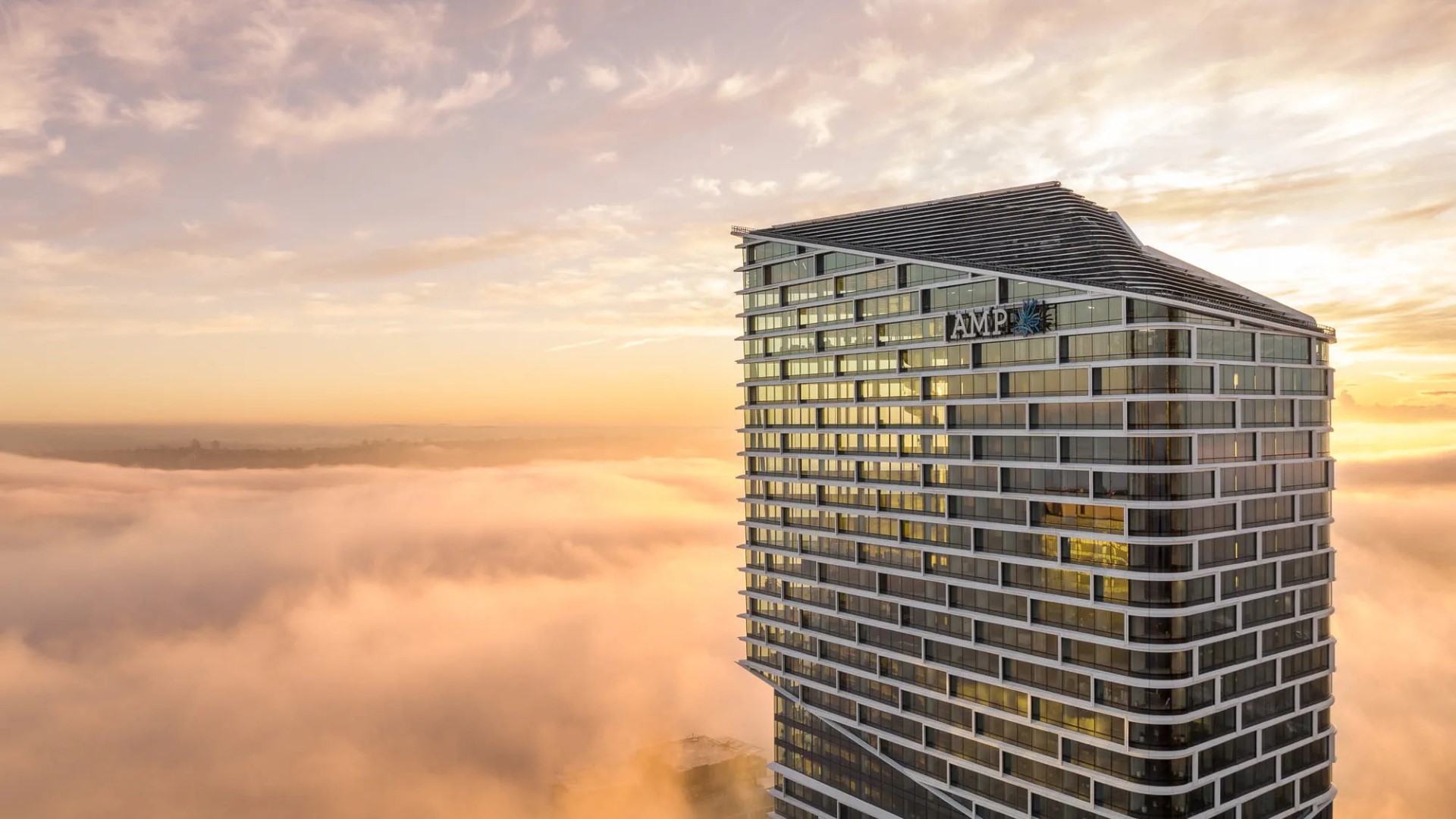 Geri Dönüştürülmüş Yapı Projelerinin Zirvesi: Quay Quarter Tower